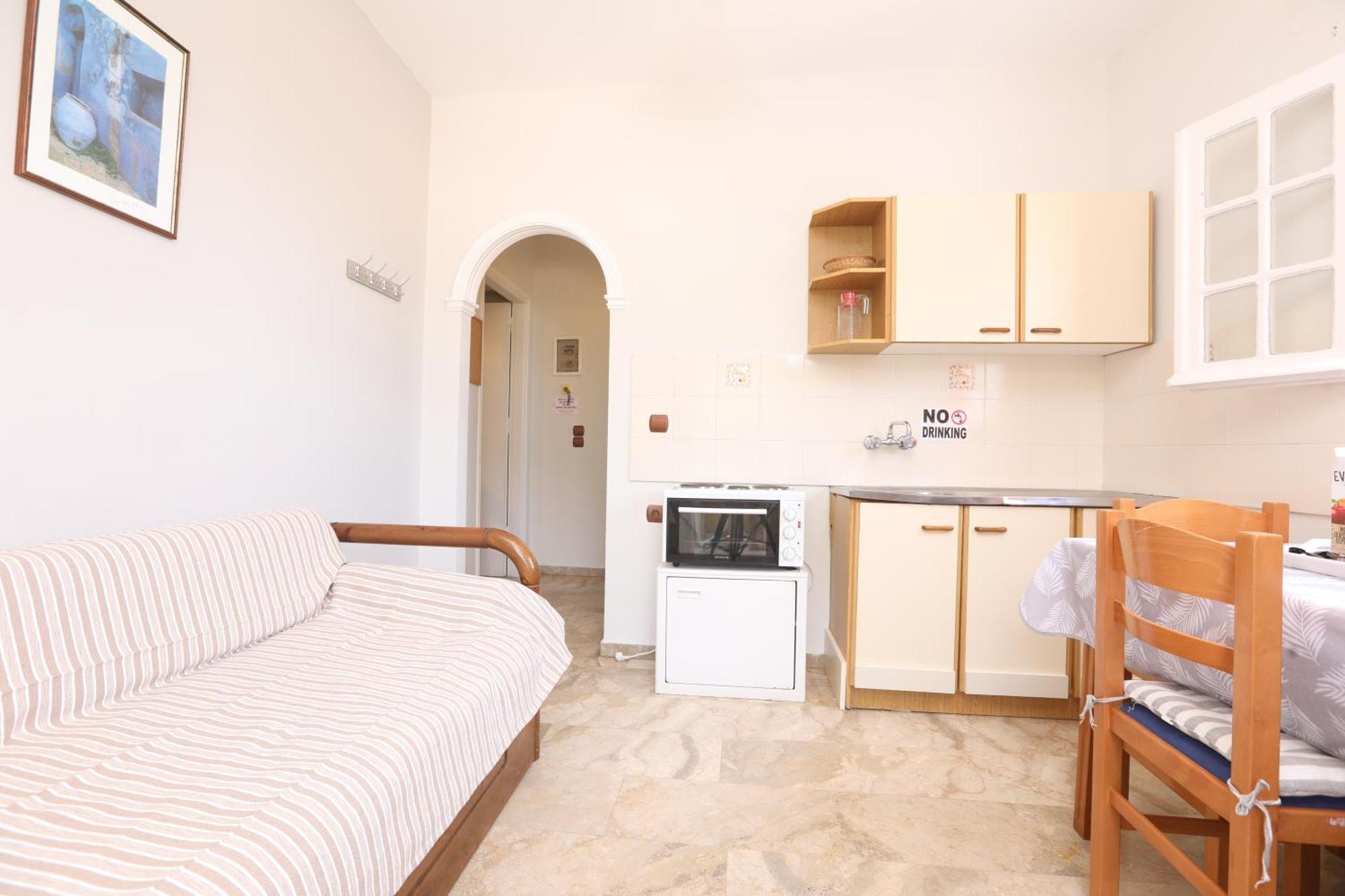 Marina Apartments, Agios Gordios  Extérieur photo