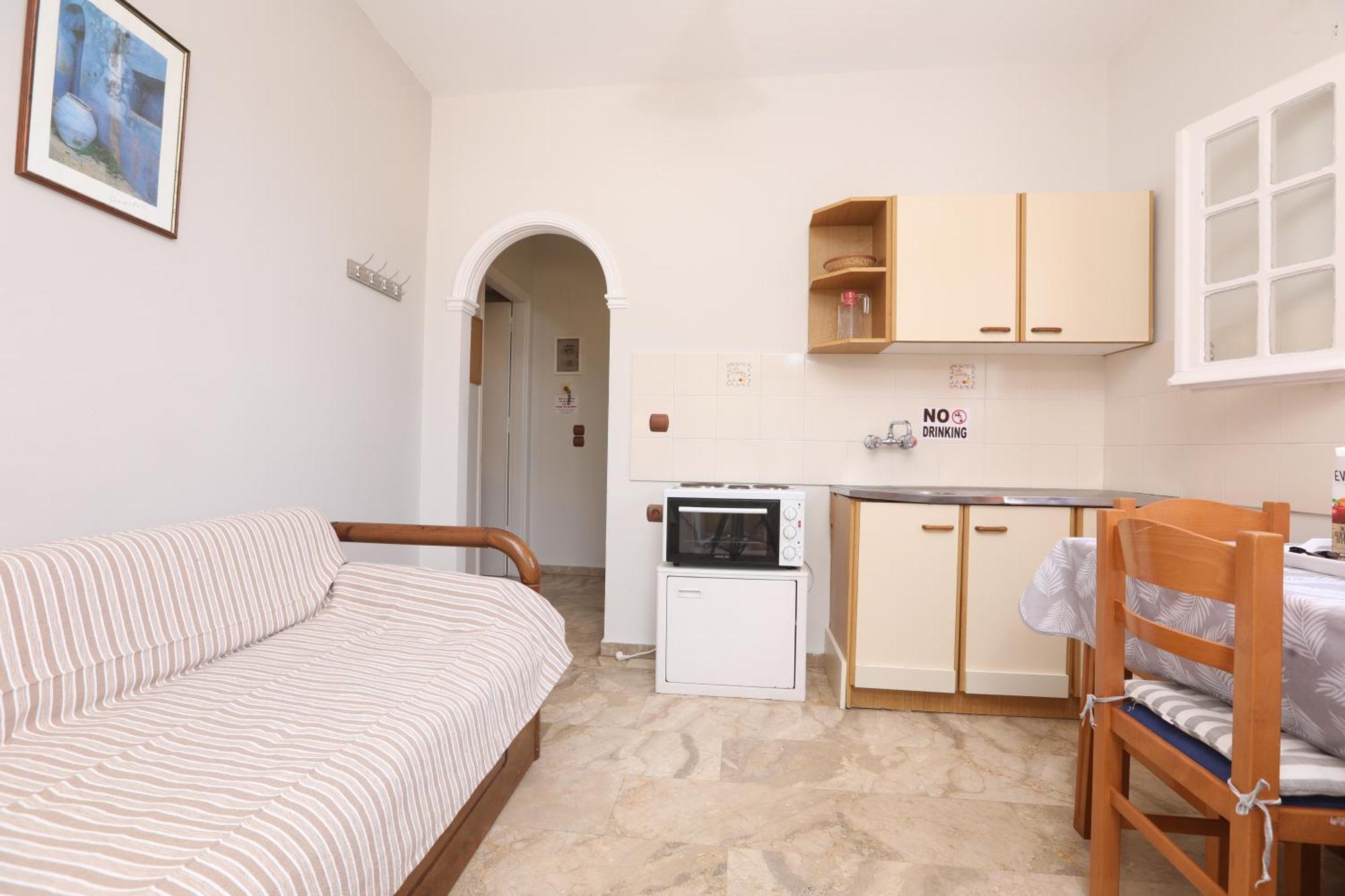 Marina Apartments, Agios Gordios  Extérieur photo