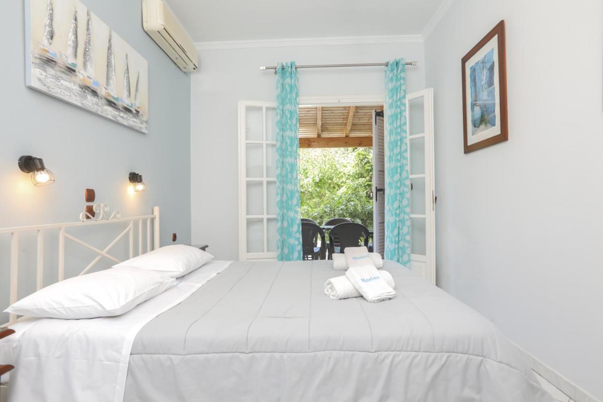 Marina Apartments, Agios Gordios  Extérieur photo